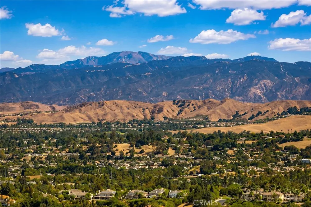 2525 Wandering Ridge Drive Chino Hills, CA 91709