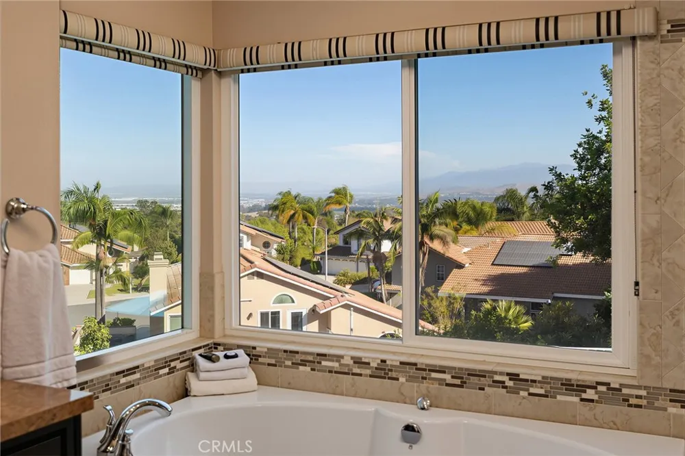 2525 Wandering Ridge Drive Chino Hills, CA 91709