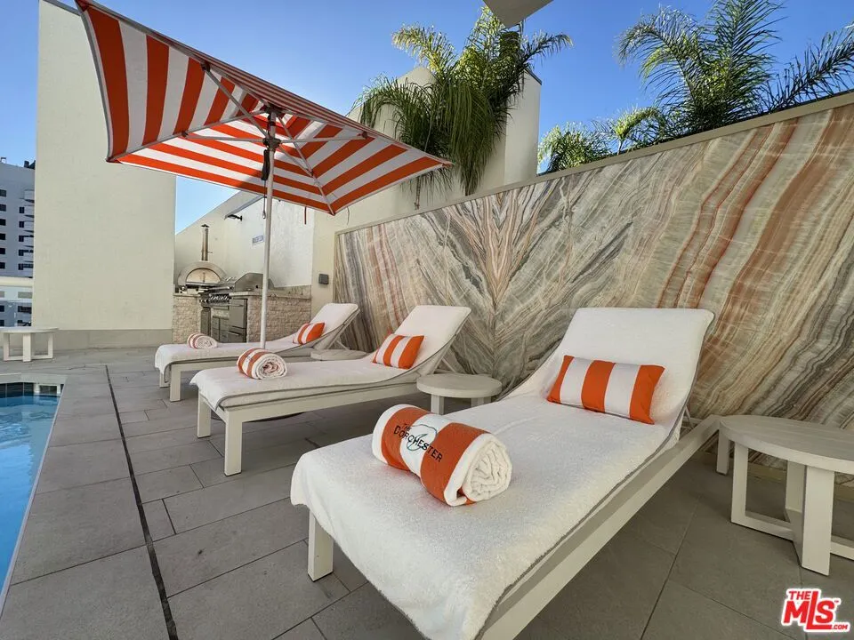 10520 Wilshire Boulevard #701 Los Angeles, CA 90024