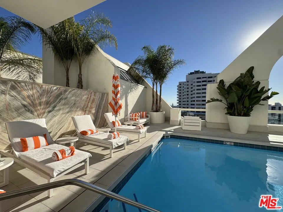 10520 Wilshire Boulevard #701 Los Angeles, CA 90024
