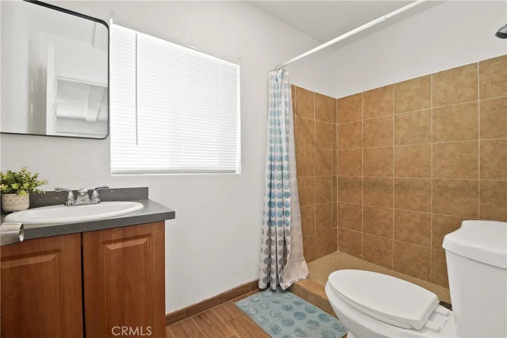 3008 Arrowhead #B San Bernardino, CA 92405