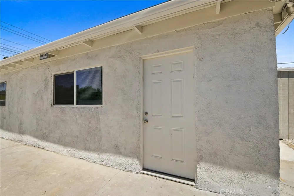 3008 Arrowhead #B San Bernardino, CA 92405
