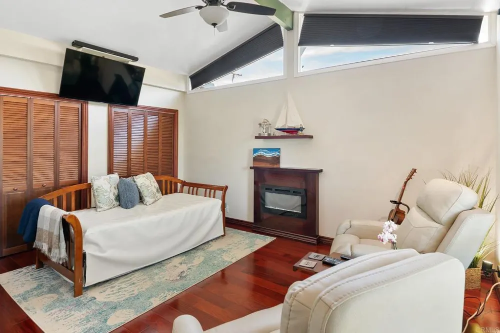 2140 Alta Vista Drive Vista, CA 92084