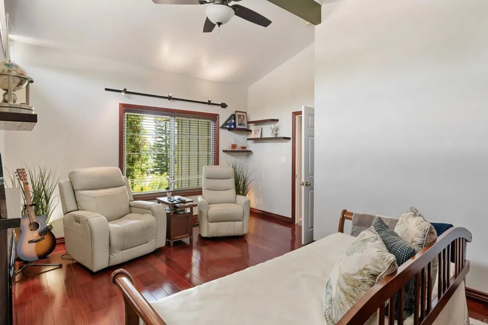 2140 Alta Vista Drive Vista, CA 92084