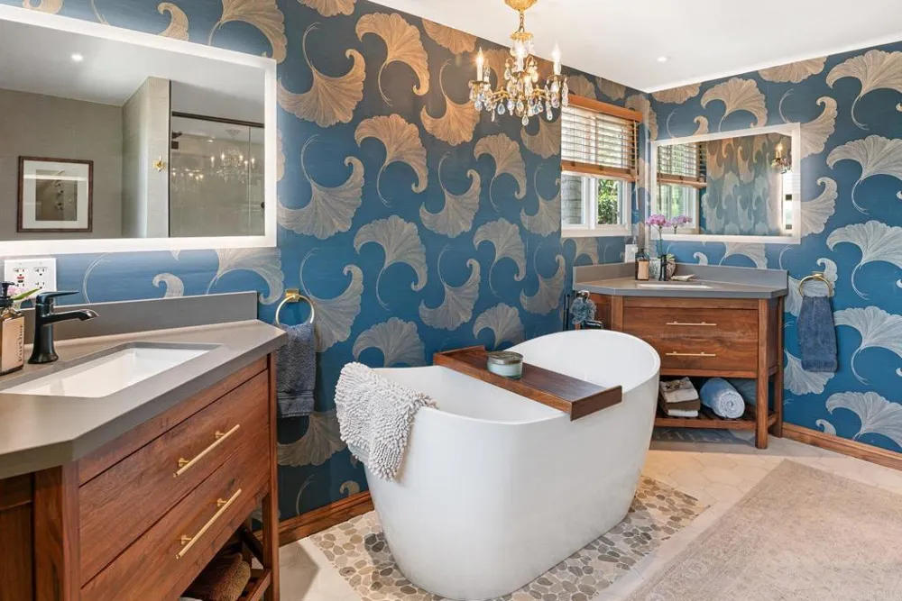 2140 Alta Vista Drive Vista, CA 92084