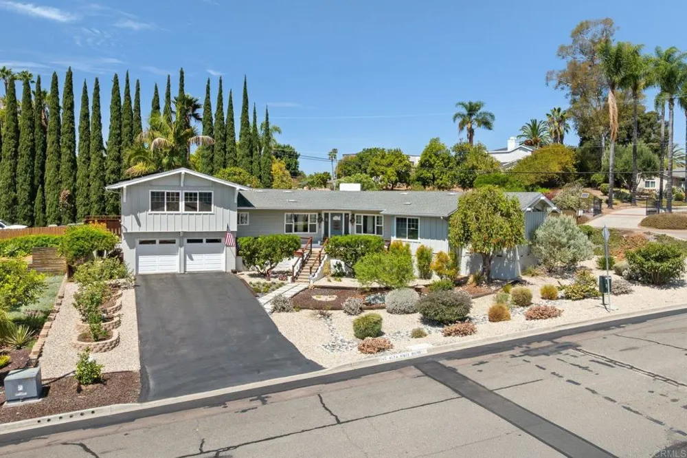2140 Alta Vista Drive Vista, CA 92084