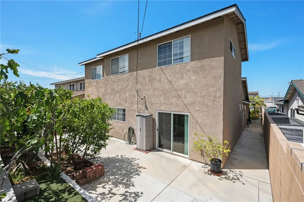 24436 Panama Avenue Carson, CA 90745