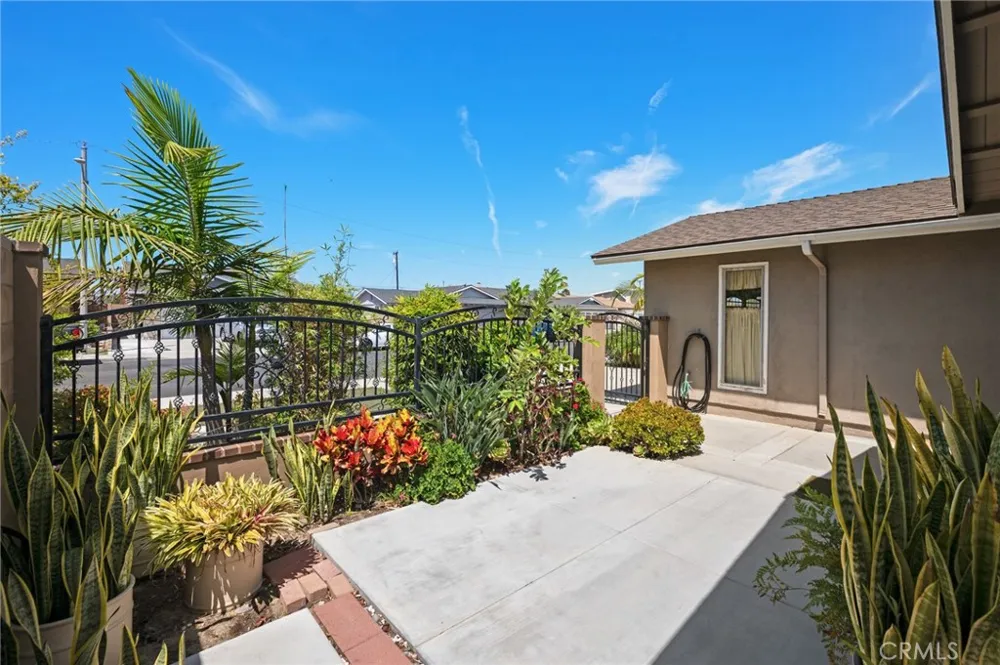 24436 Panama Avenue Carson, CA 90745