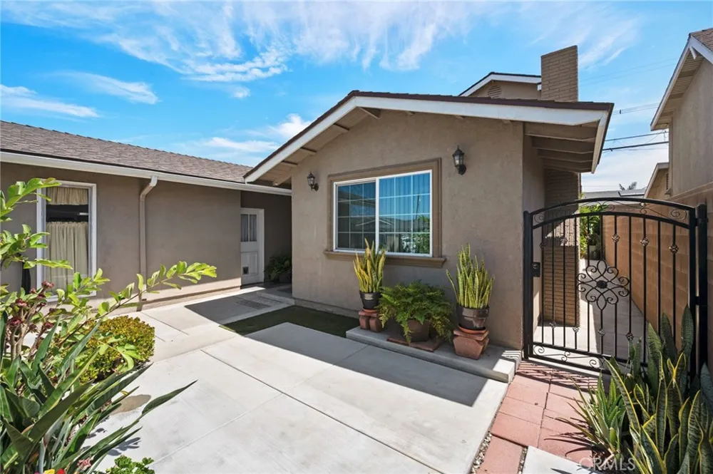 24436 Panama Avenue Carson, CA 90745