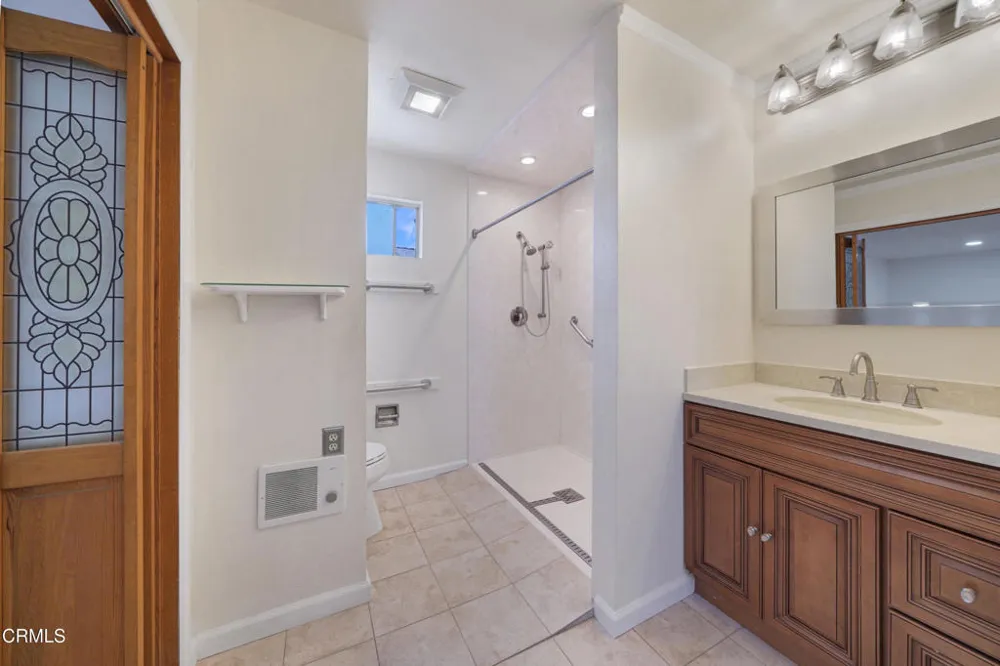 11351 Azahar Street Ventura, CA 93004