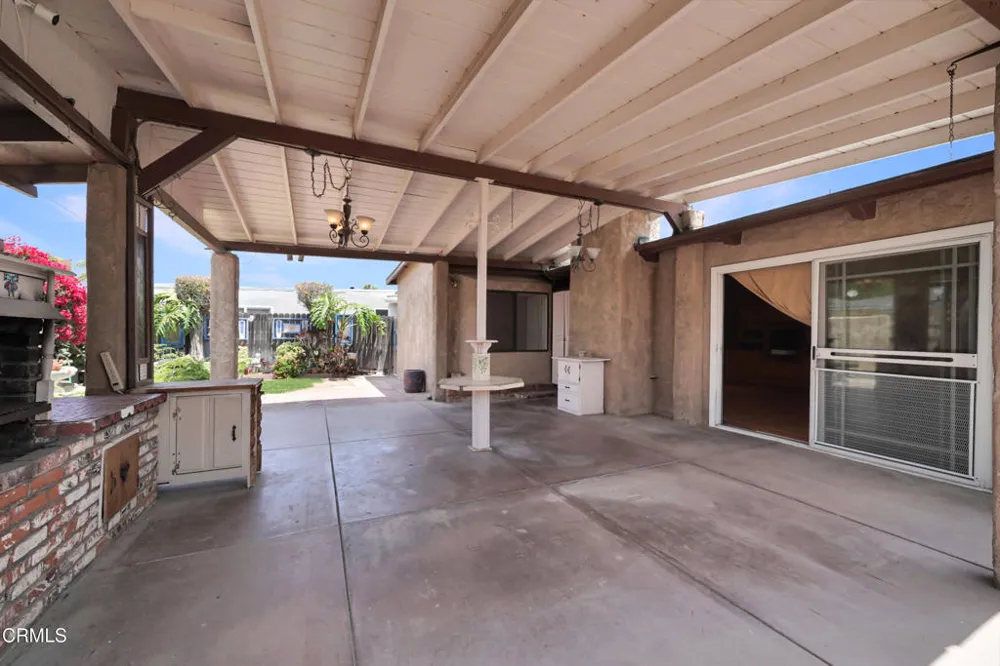 11351 Azahar Street Ventura, CA 93004