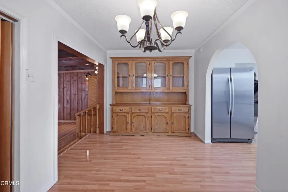 11351 Azahar Street Ventura, CA 93004
