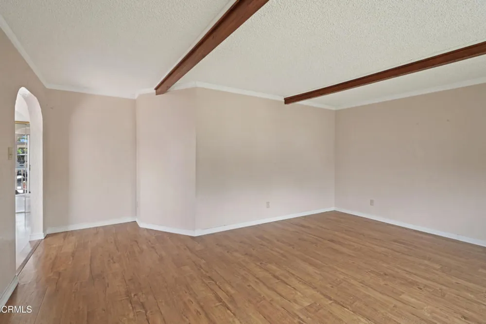 11351 Azahar Street Ventura, CA 93004