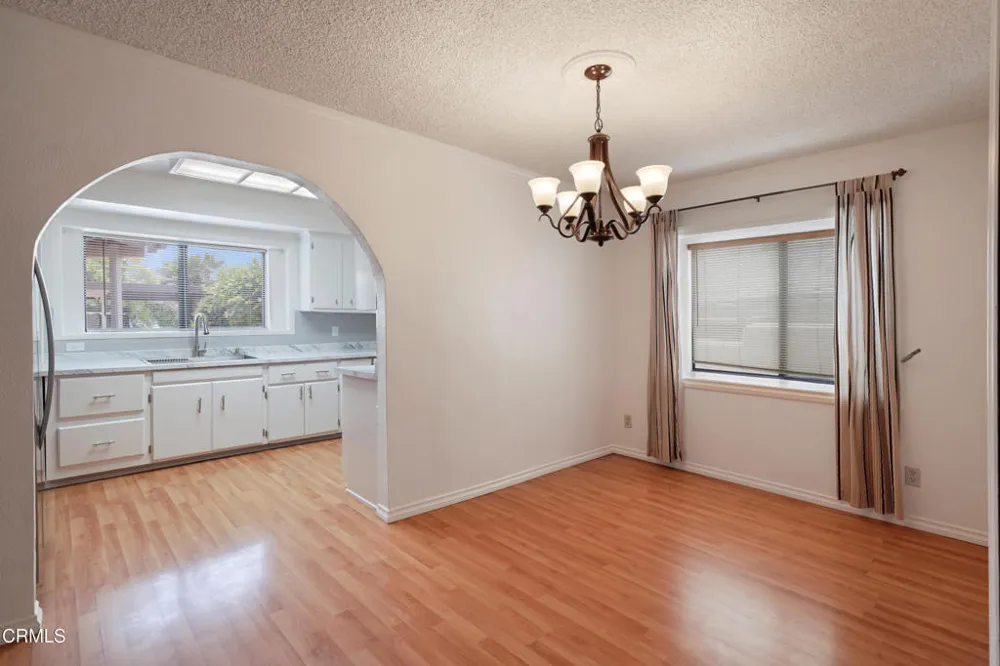 11351 Azahar Street Ventura, CA 93004