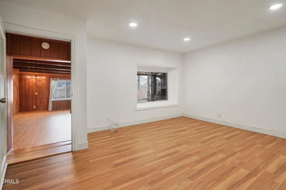 11351 Azahar Street Ventura, CA 93004