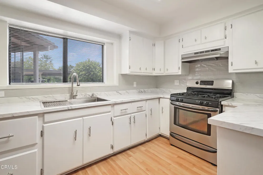 11351 Azahar Street Ventura, CA 93004