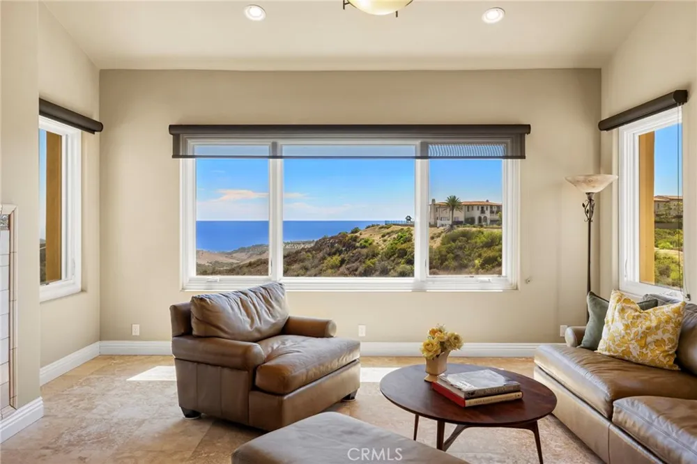 27 Pacific Mist Newport Coast, CA 92657