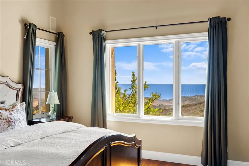27 Pacific Mist Newport Coast, CA 92657