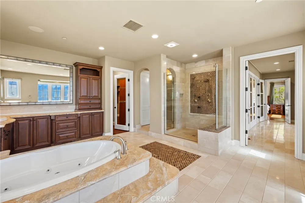 27 Pacific Mist Newport Coast, CA 92657