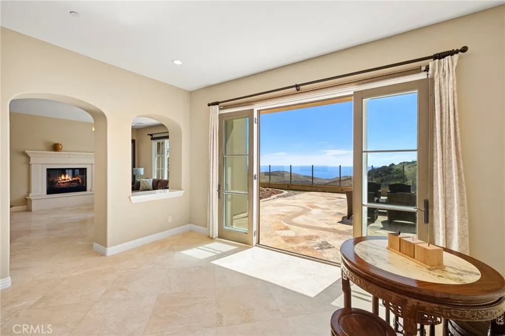 27 Pacific Mist Newport Coast, CA 92657