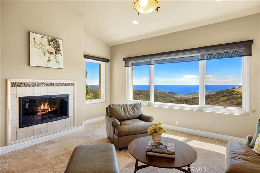 27 Pacific Mist Newport Coast, CA 92657