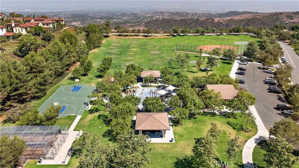 27 Pacific Mist Newport Coast, CA 92657