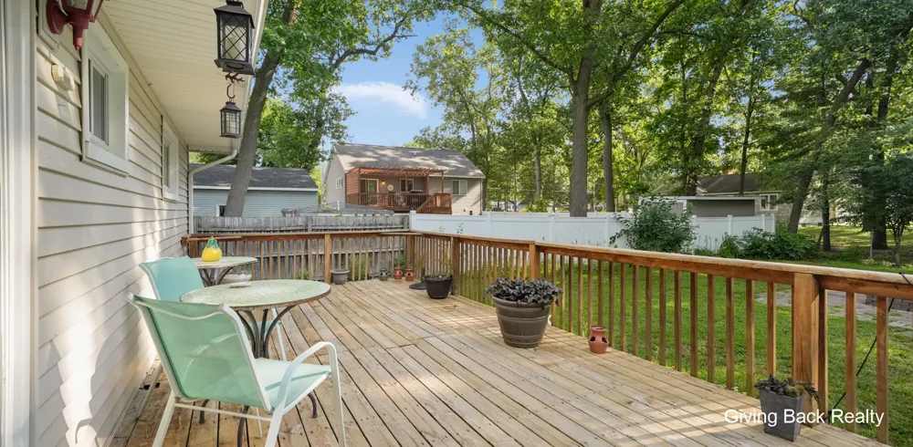 4032 Flamingo Avenue SW Wyoming, MI 49509