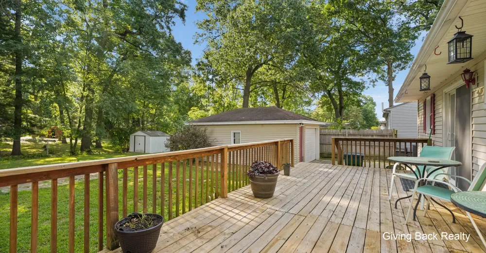 4032 Flamingo Avenue SW Wyoming, MI 49509