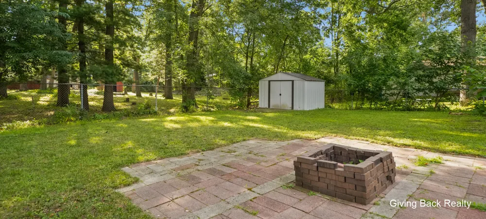 4032 Flamingo Avenue SW Wyoming, MI 49509