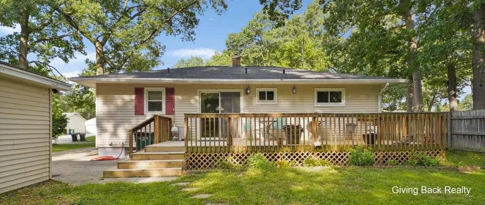 4032 Flamingo Avenue SW Wyoming, MI 49509