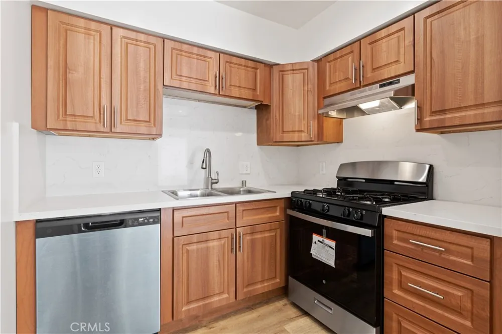 44921 Trevor Lancaster, CA 93534