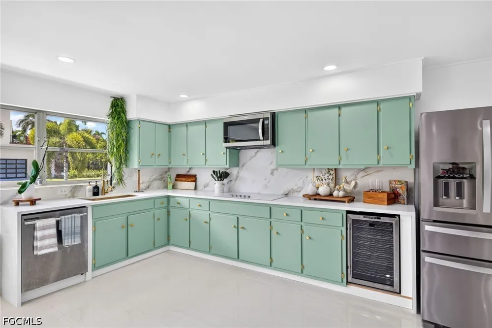 Almeria Avenue Fort Myers, FL 33901