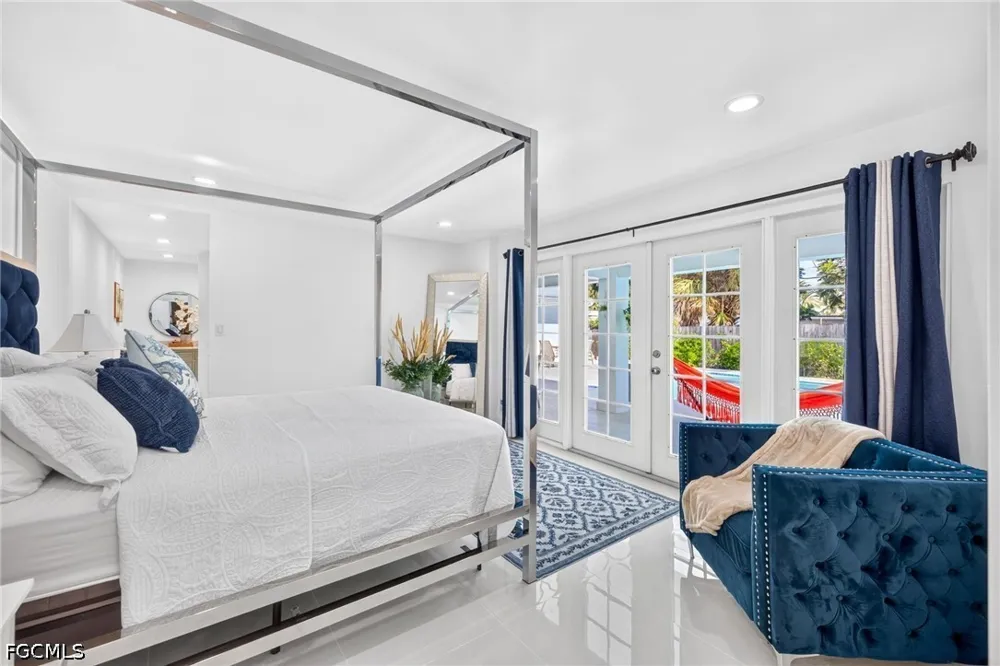 Almeria Avenue Fort Myers, FL 33901