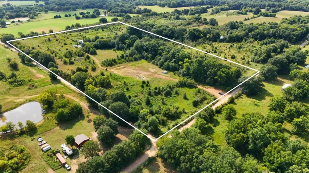 4070 ROAD Eufaula, OK 74432