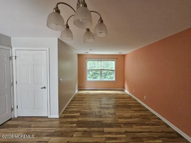 24 Cedar Crossing #16 Red Bank, NJ 07701