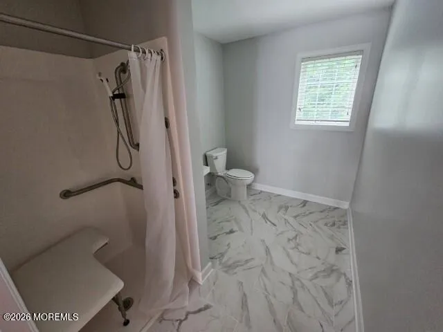 24 Cedar Crossing #16 Red Bank, NJ 07701