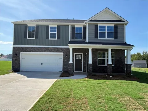 122 Longleaf Court