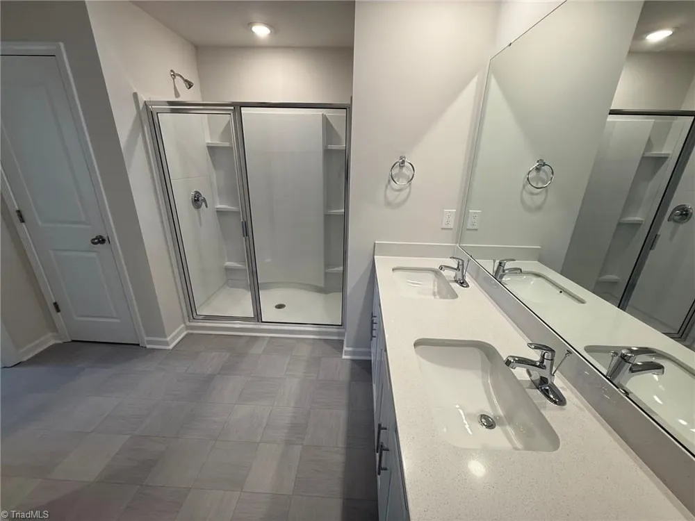 122 Longleaf Court Stokesdale, NC 27357