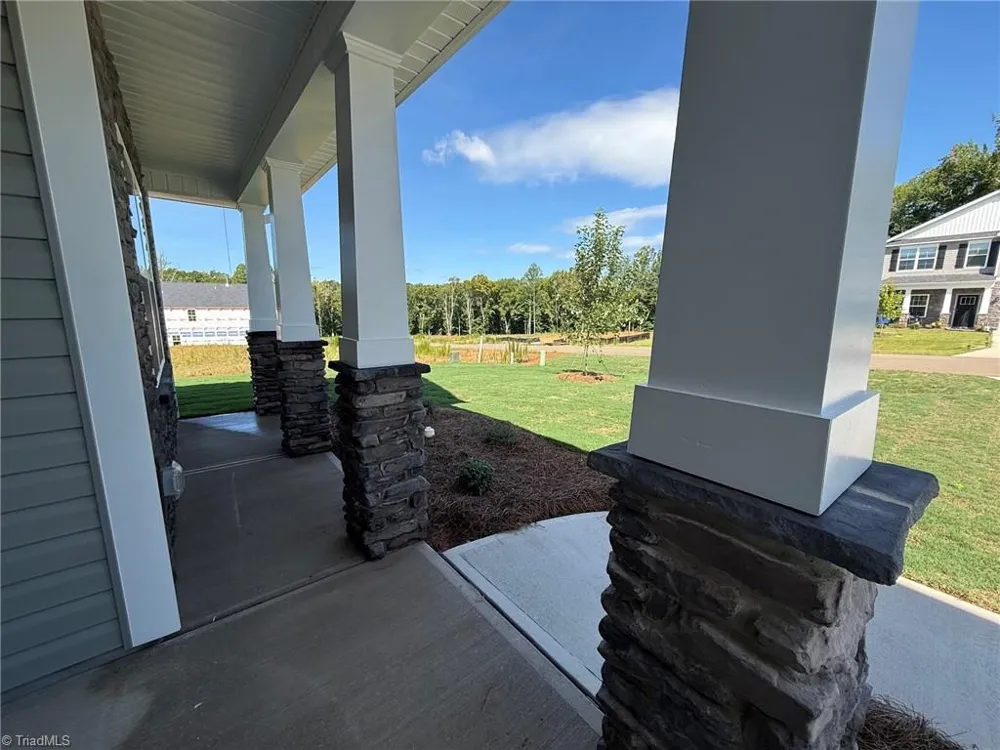 122 Longleaf Court Stokesdale, NC 27357