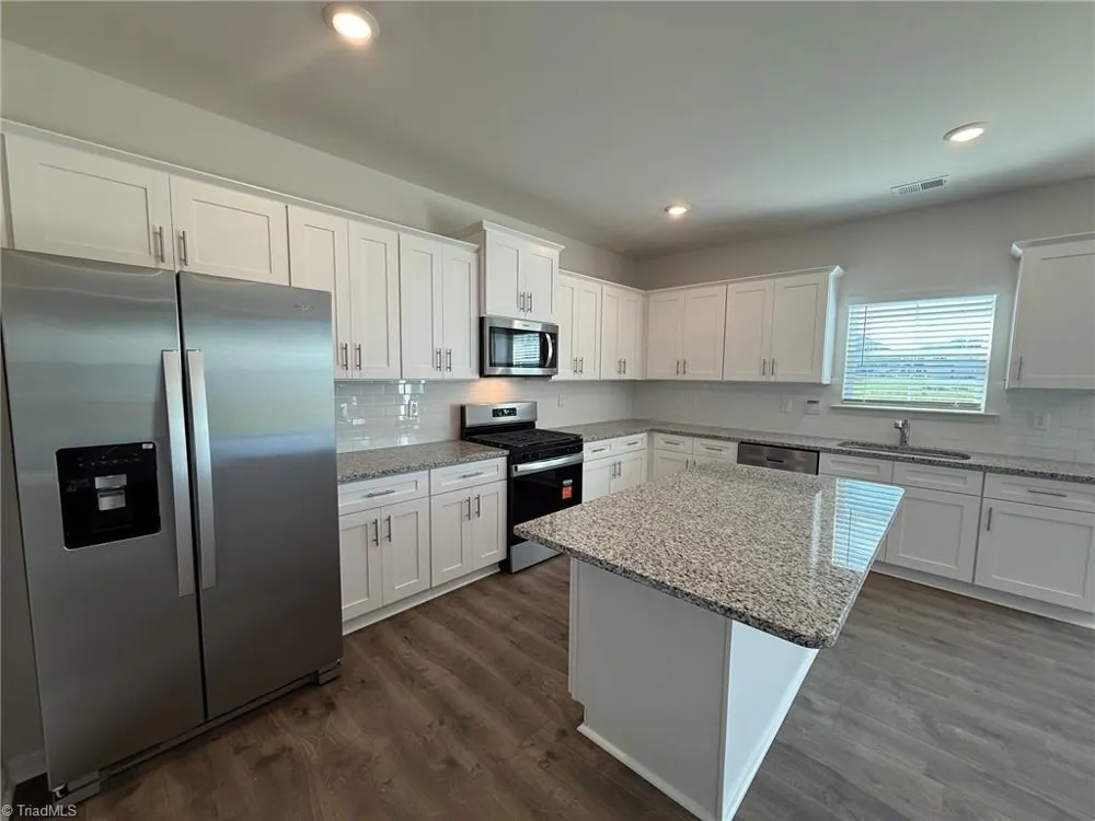 122 Longleaf Court Stokesdale, NC 27357