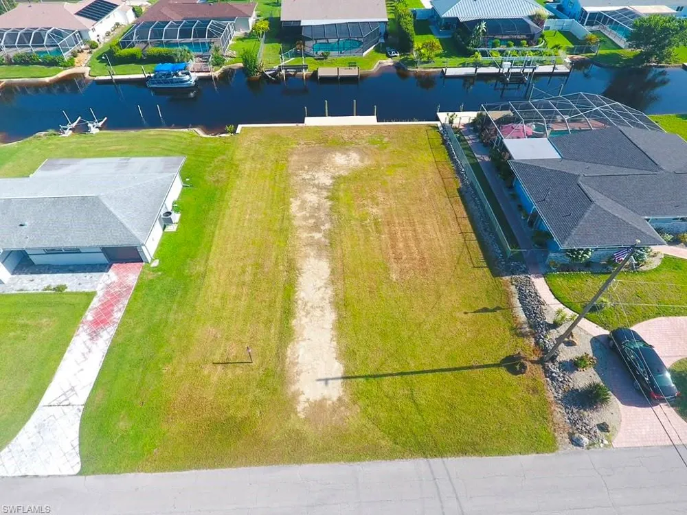 6309 Park Road Fort Myers, FL 33908
