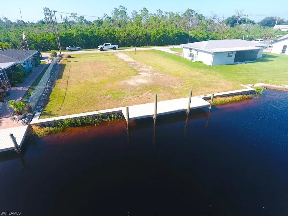 6309 Park Road Fort Myers, FL 33908