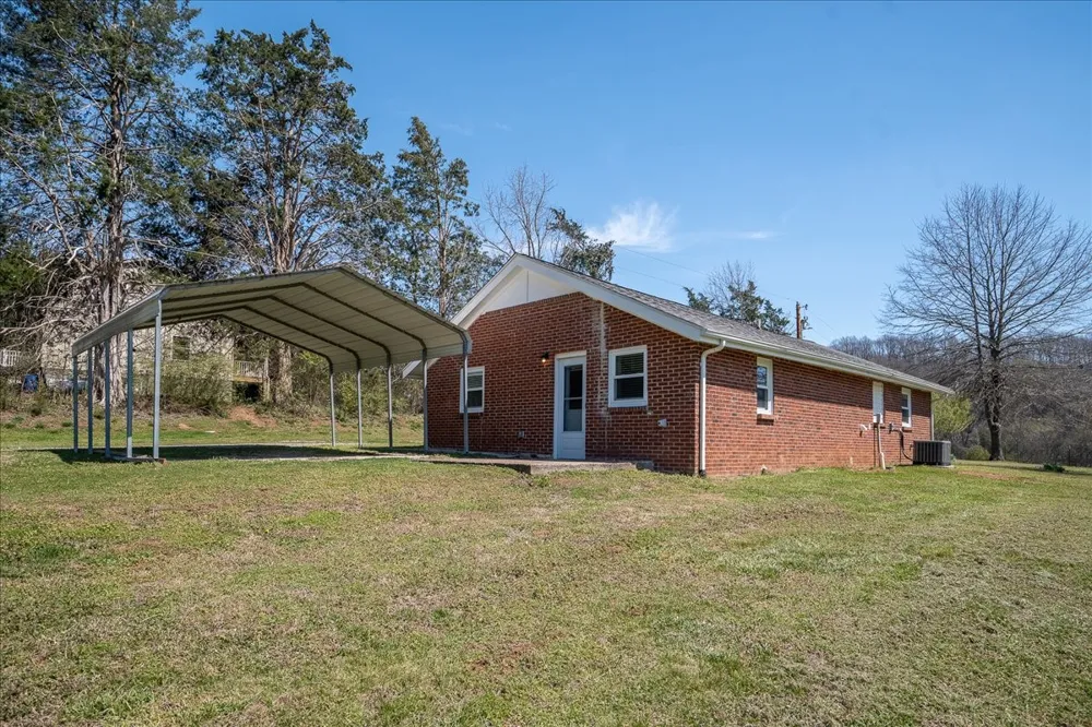4380 Pulaski Hwy Culleoka, TN 38451