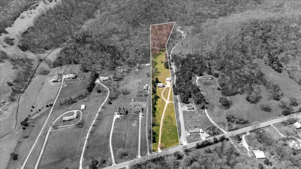 4380 Pulaski Hwy Culleoka, TN 38451