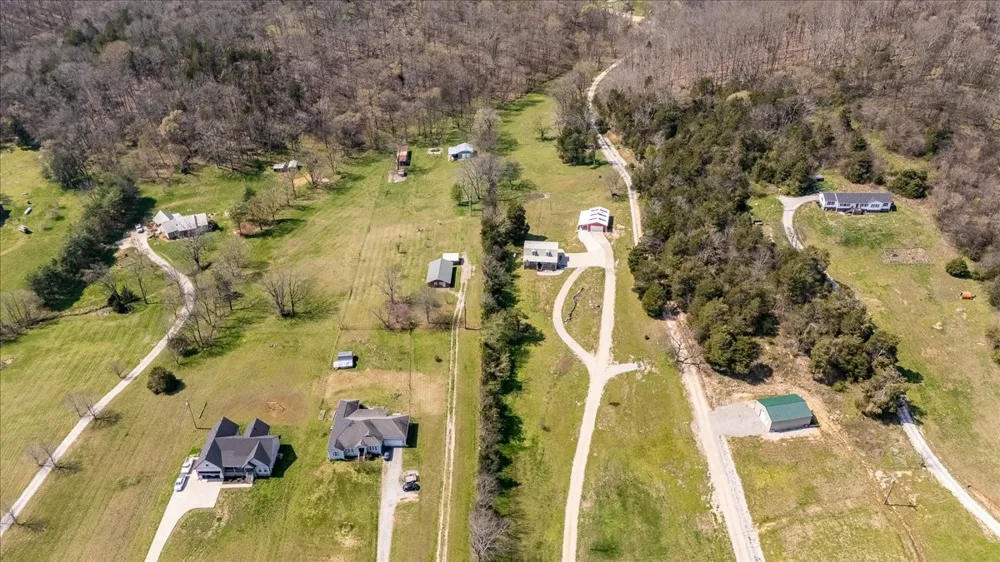 4380 Pulaski Hwy Culleoka, TN 38451