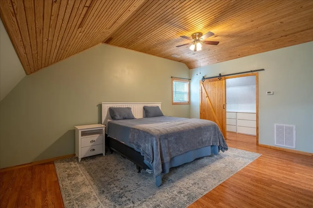 4380 Pulaski Hwy Culleoka, TN 38451