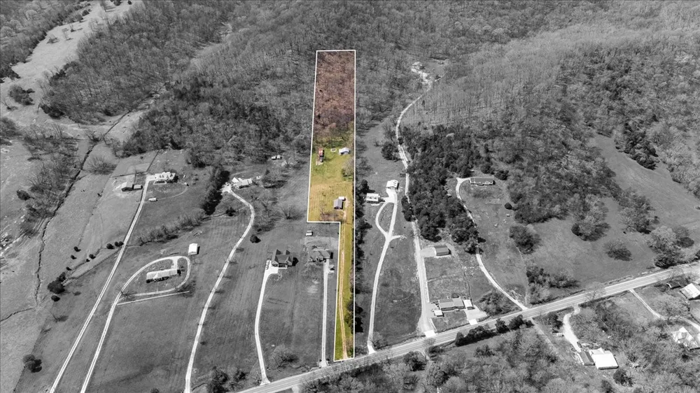4380 Pulaski Hwy Culleoka, TN 38451