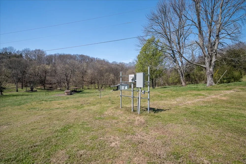 4380 Pulaski Hwy Culleoka, TN 38451