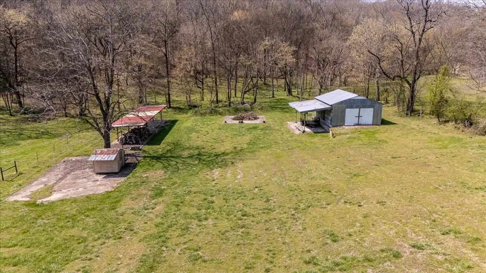 4380 Pulaski Hwy Culleoka, TN 38451
