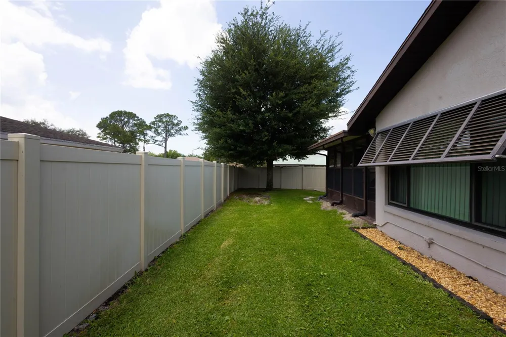 404 HERON STREET Sebring, FL 33870